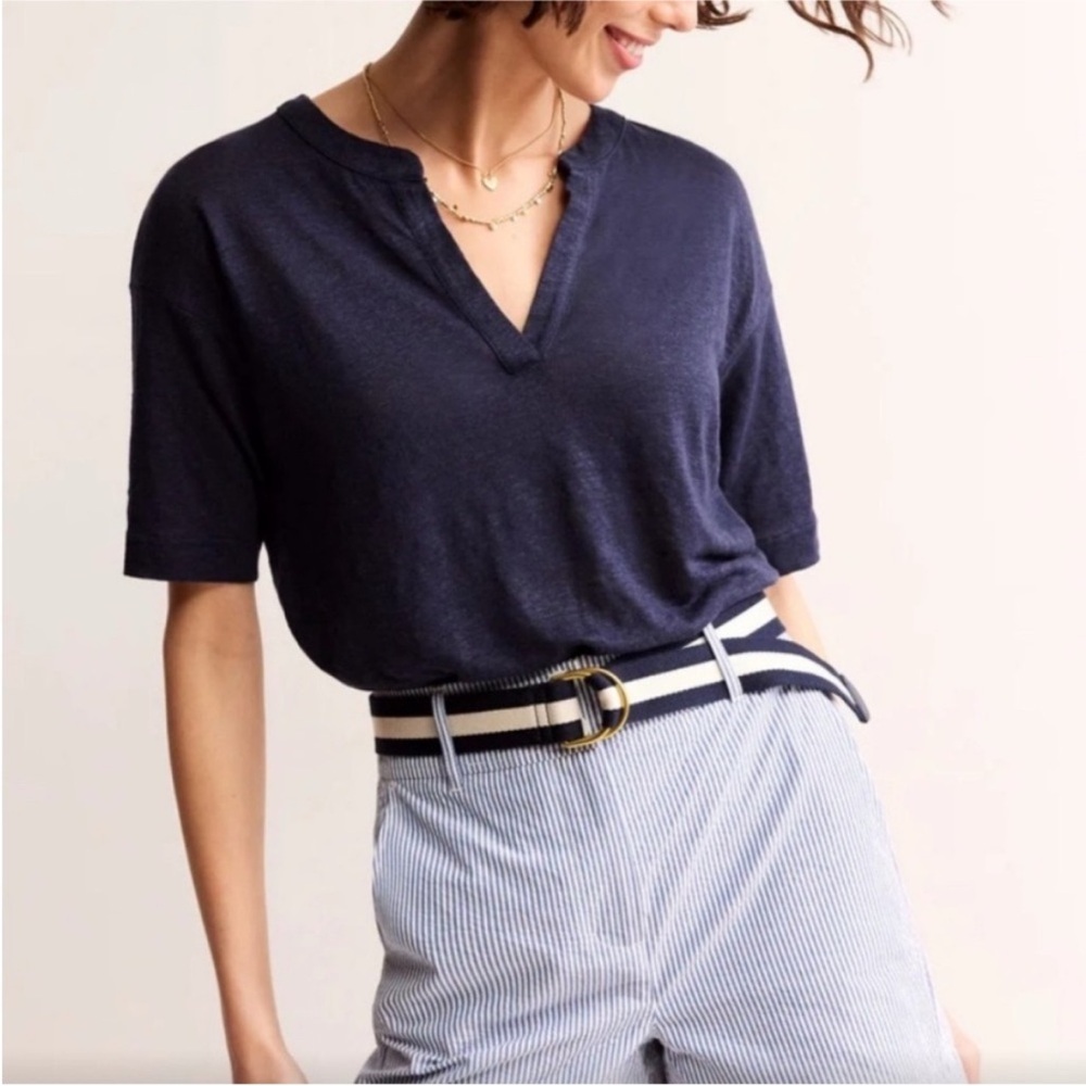 BODEN Linen Split Neck Tee - Navy Blue